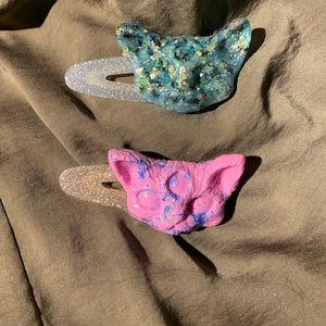 Handmade resin Kat had hair clips